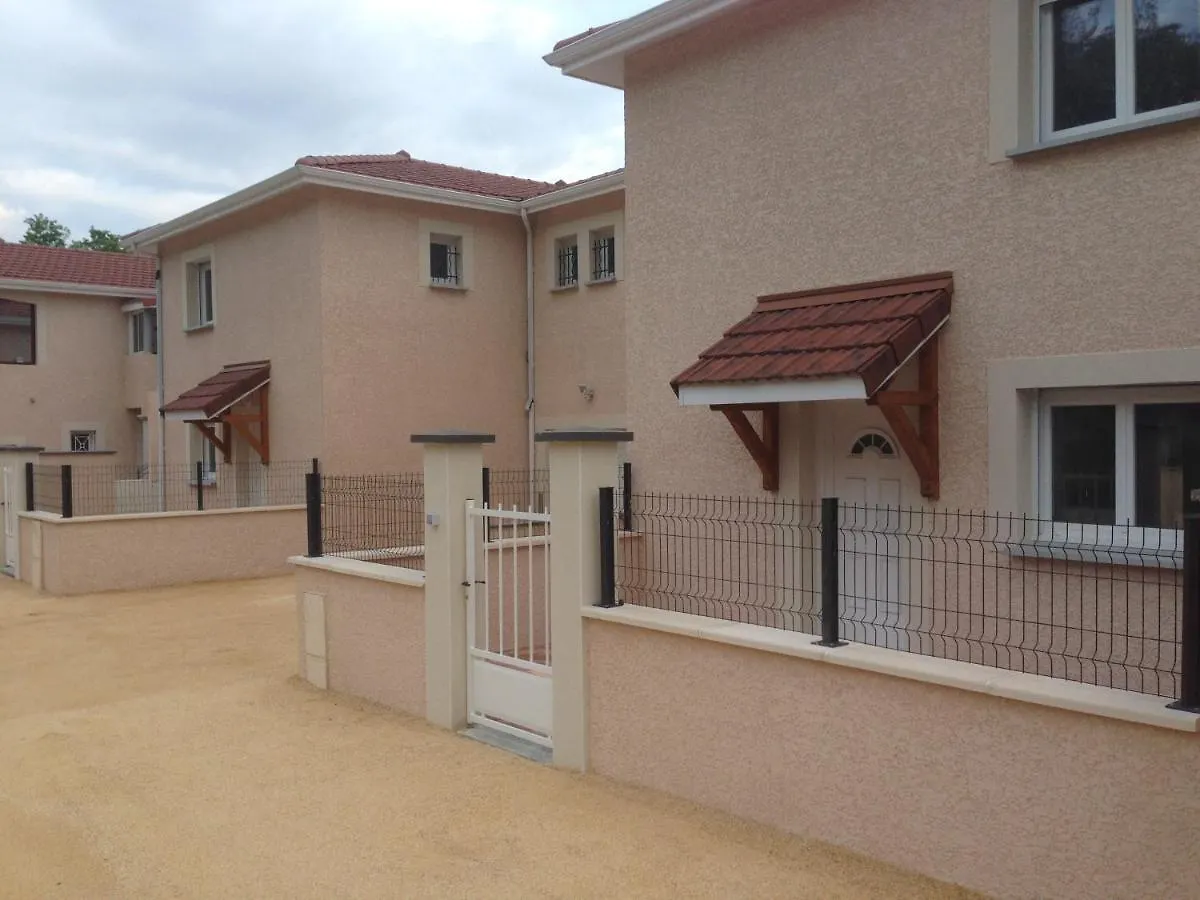 Guest house Klm Hotel Roussillon